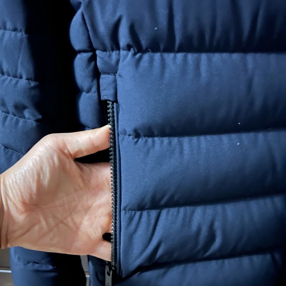 Men’s Navy Blue Laki Puff Jacket Sz Large - Picture 14 of 16